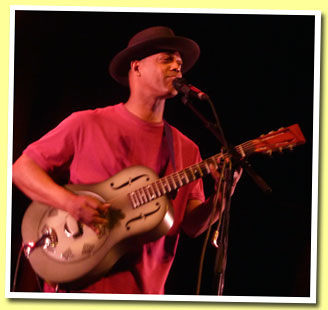 Eric Bibb